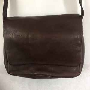 Stone Mountain Leather Fold Over Bag/Messenger Bag